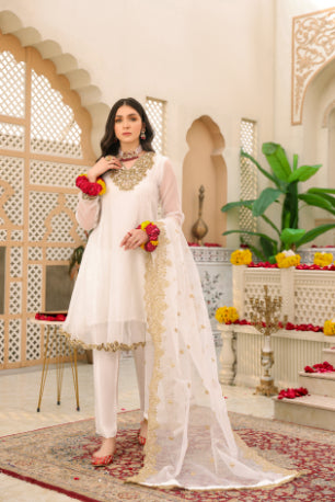 White Adda Work Formal 3 Piece Suit | Mumtaz | Bano