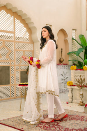White Adda Work Formal 3 Piece Suit | Mumtaz | Bano