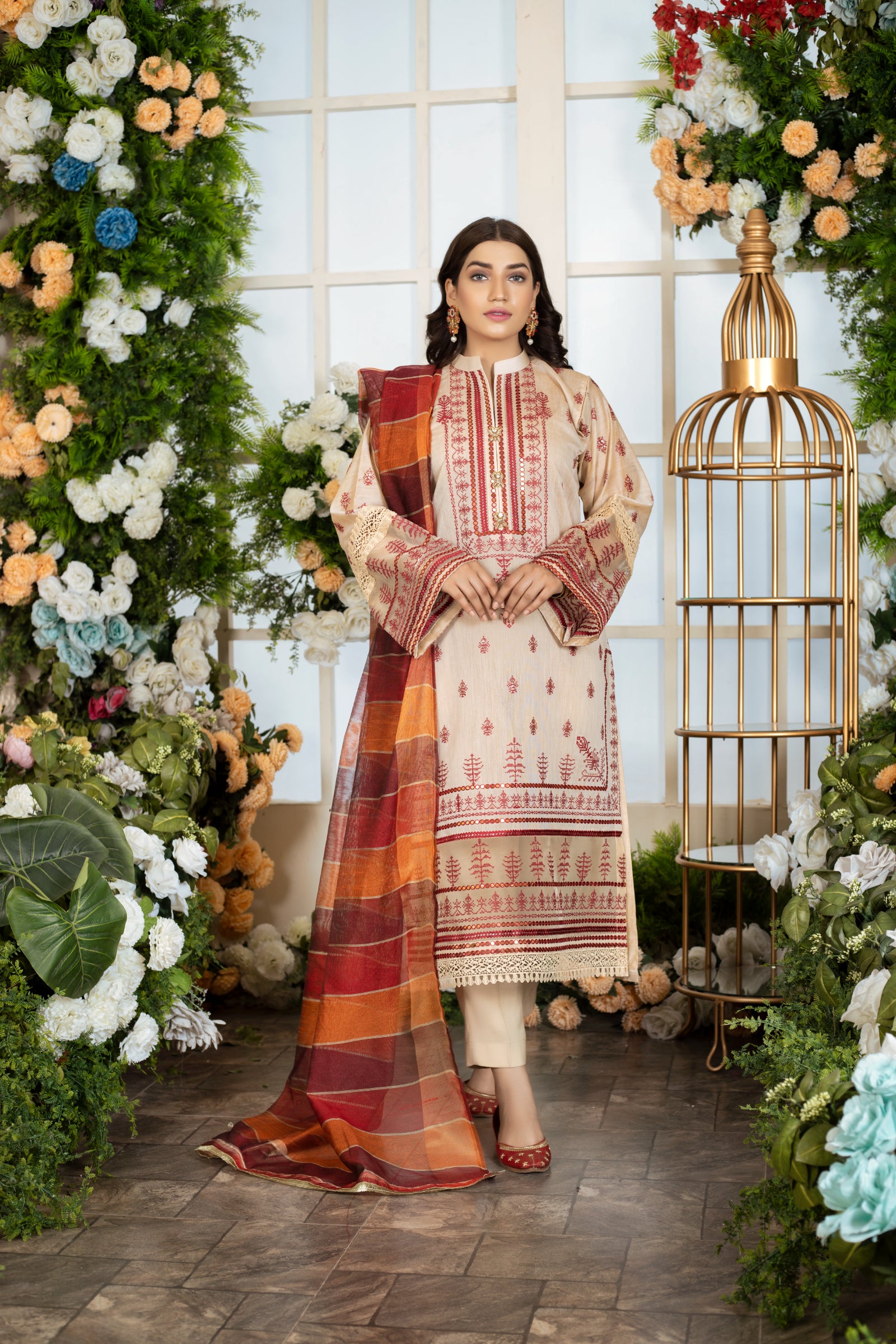 Beige Embroidered 3 Piece Suit | ZUN | Arwa