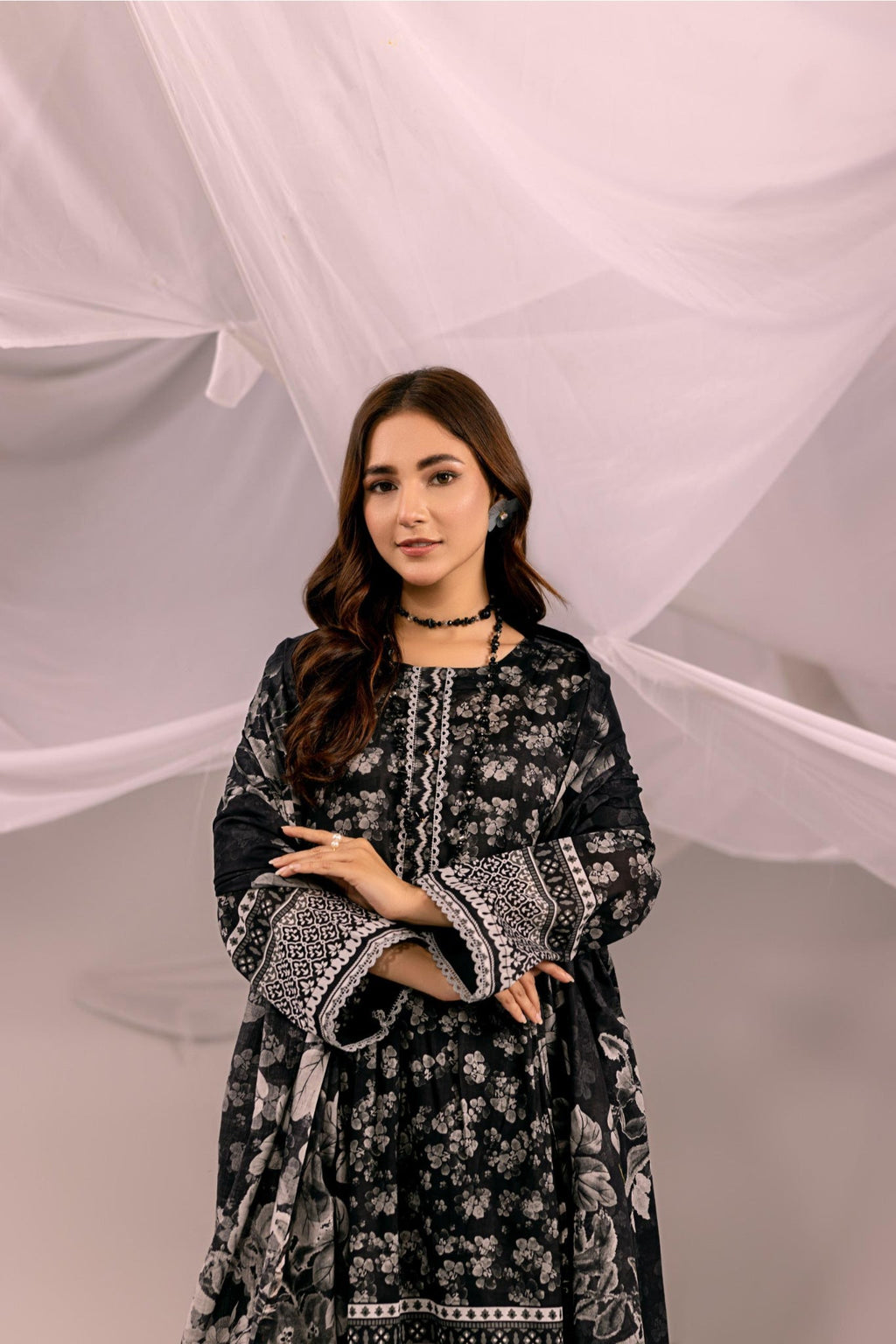 Printed Black Lawn 3 Piece Suit | Intekhab | Design 02