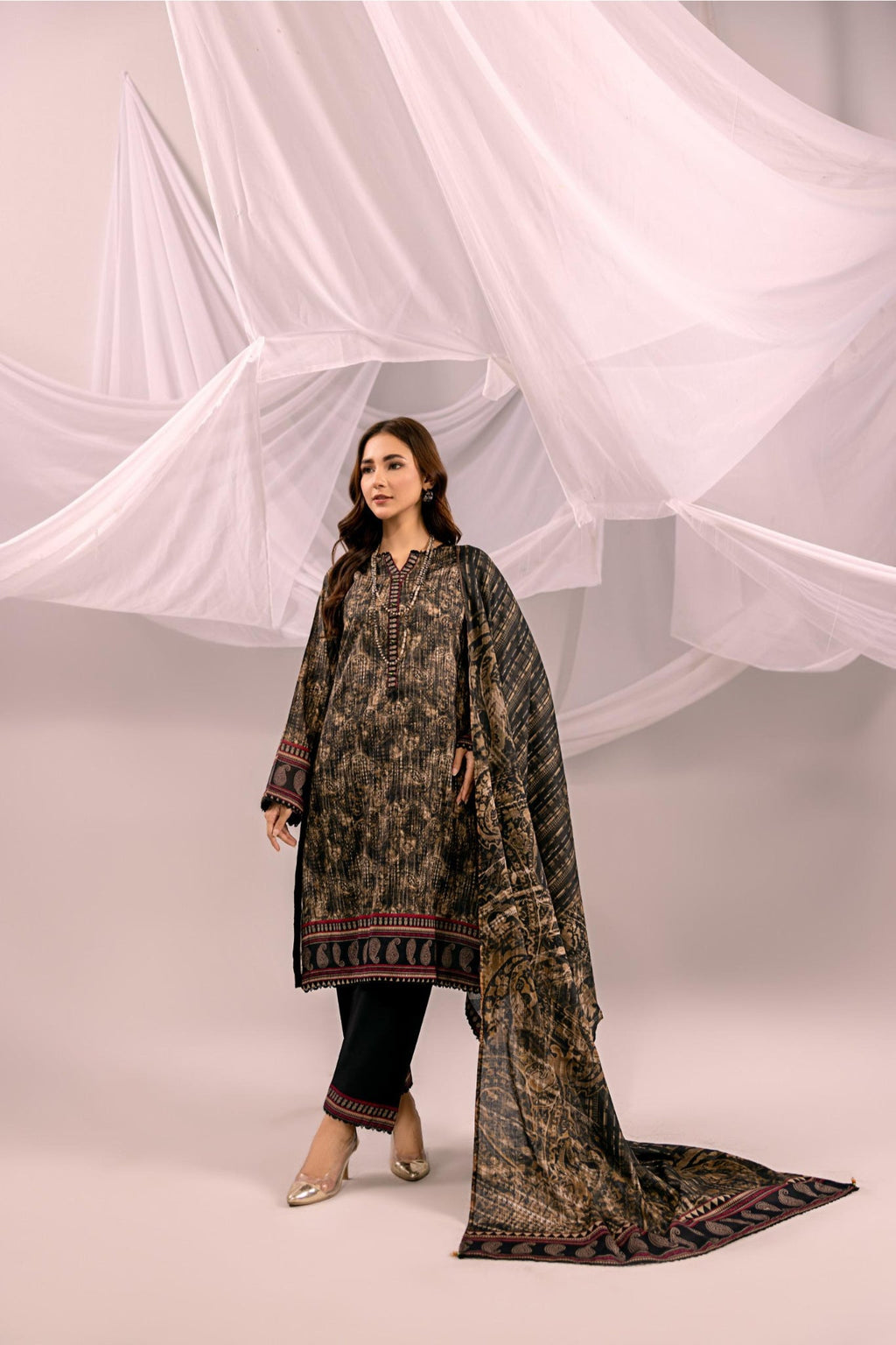 Printed Brown Lawn 3 Piece Suit | Intekhab | Design 03