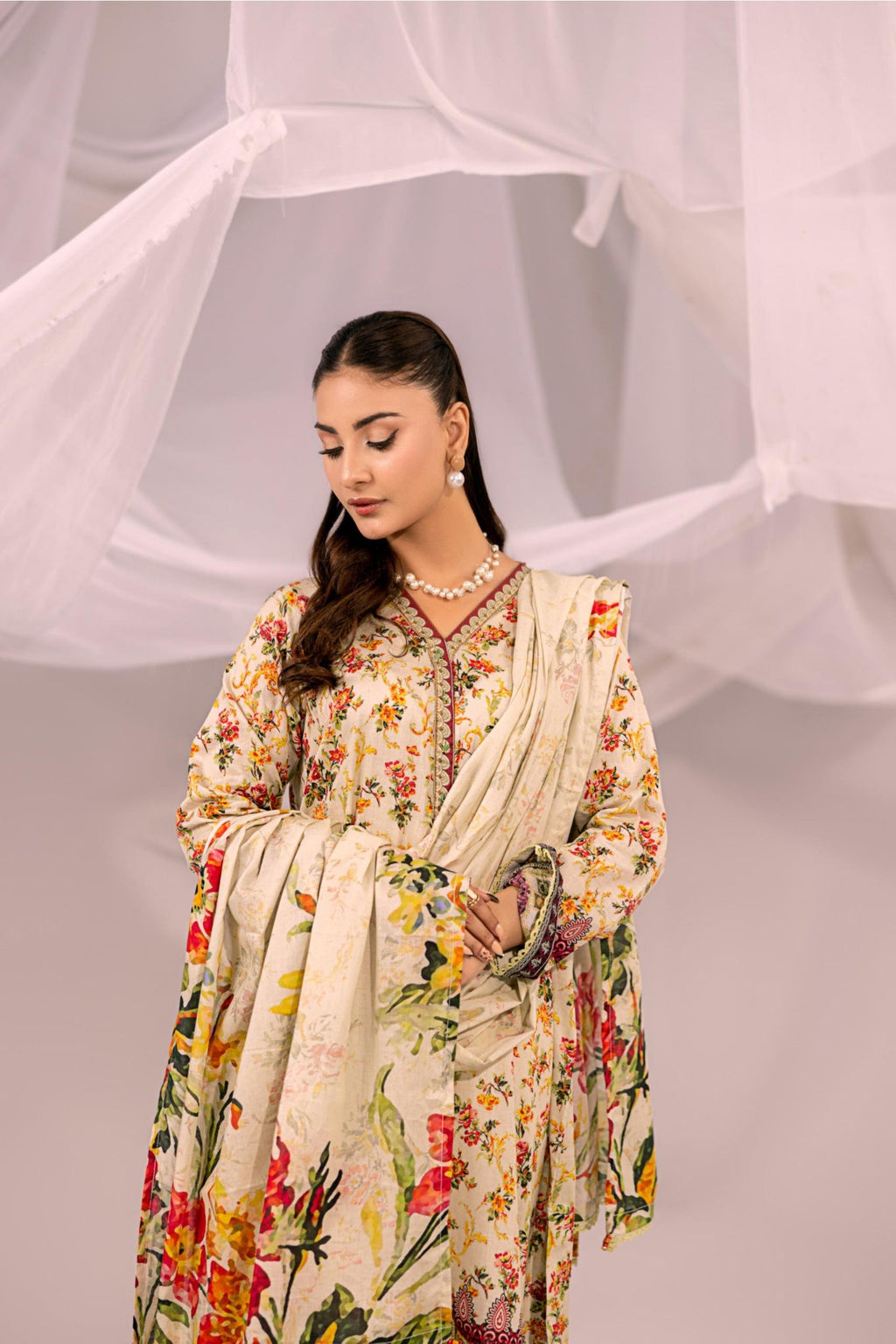 Printed Cream Floral Lawn 3 Piece Suit | Intekhab | Design 06