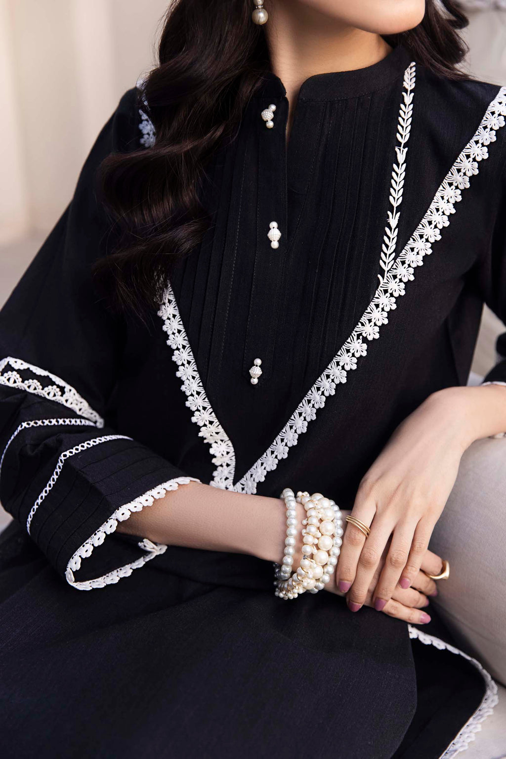 Black Lace Detailed 2 Piece Suit | Izel | Fleur Noir