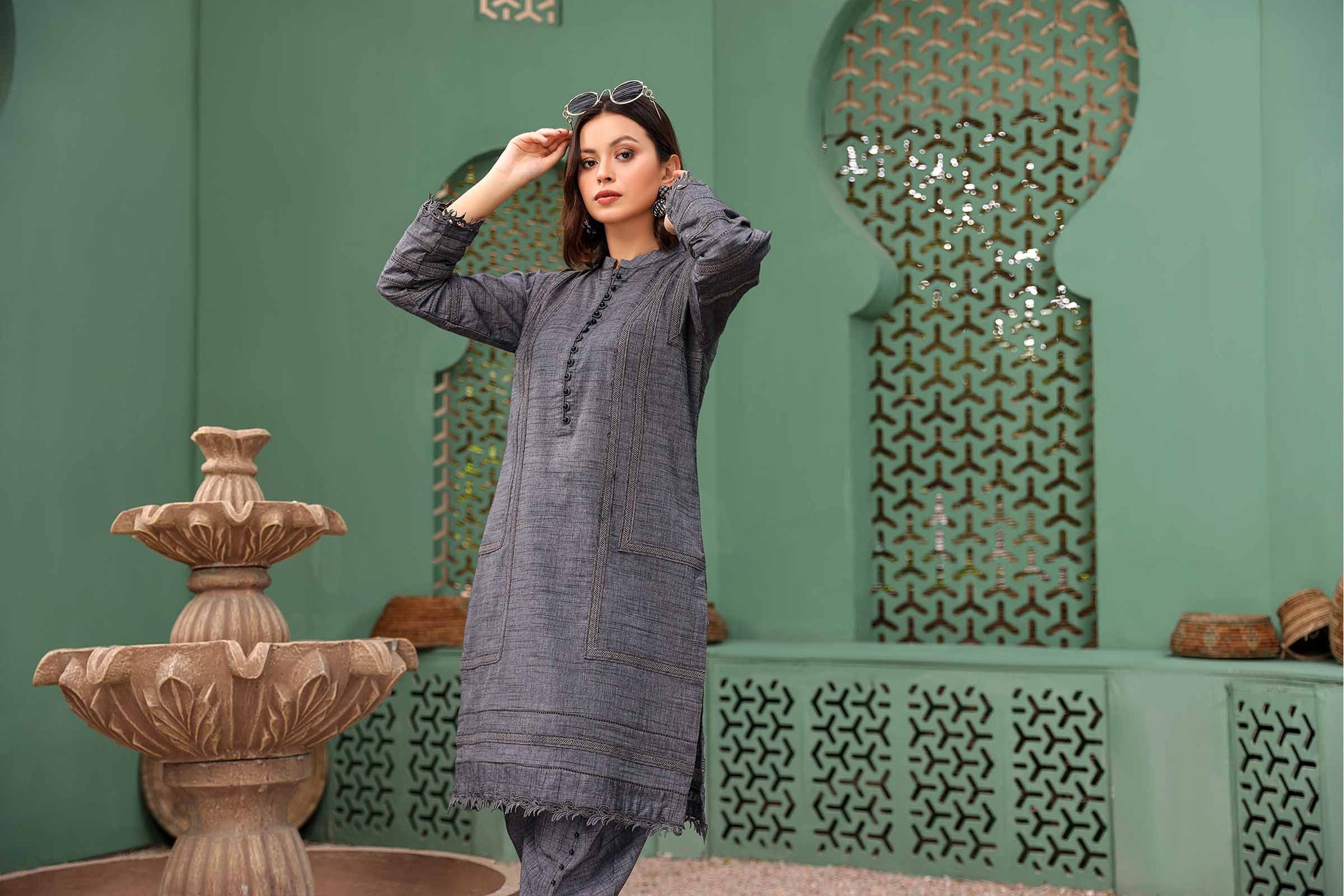 Grey Textured 2 Piece Suit | Izel | Serin