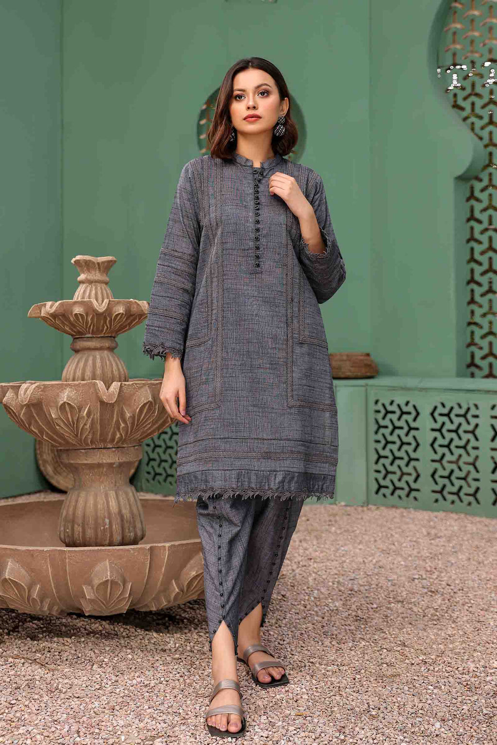 Grey Textured 2 Piece Suit | Izel | Serin