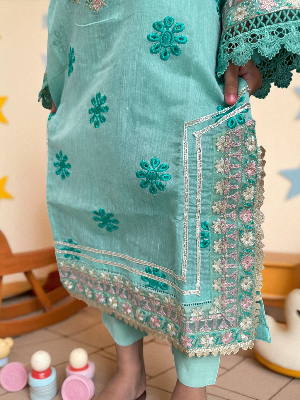 Mint Embroidered Shirt with Woven Dupatta | Kids | KZ014