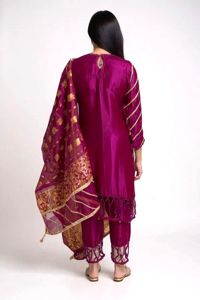 Magenta Embroidered 3 Piece Suit | SK Designs | SKF2