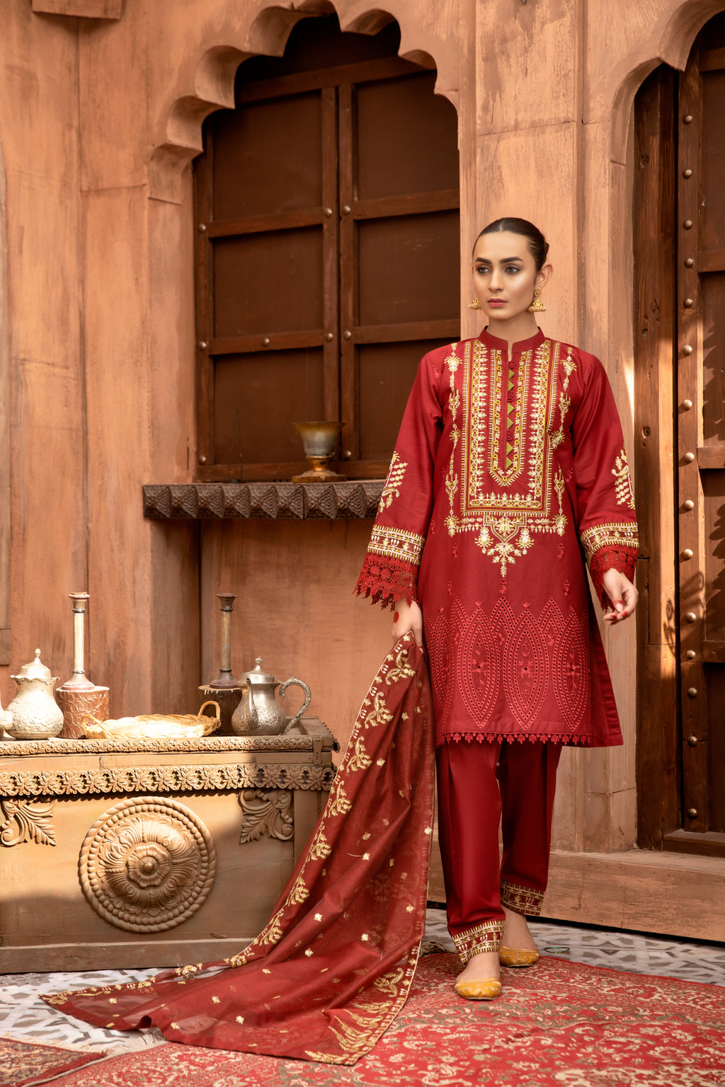 Maroon Embroidered 3 Piece Suit | ZUN | Mehreen