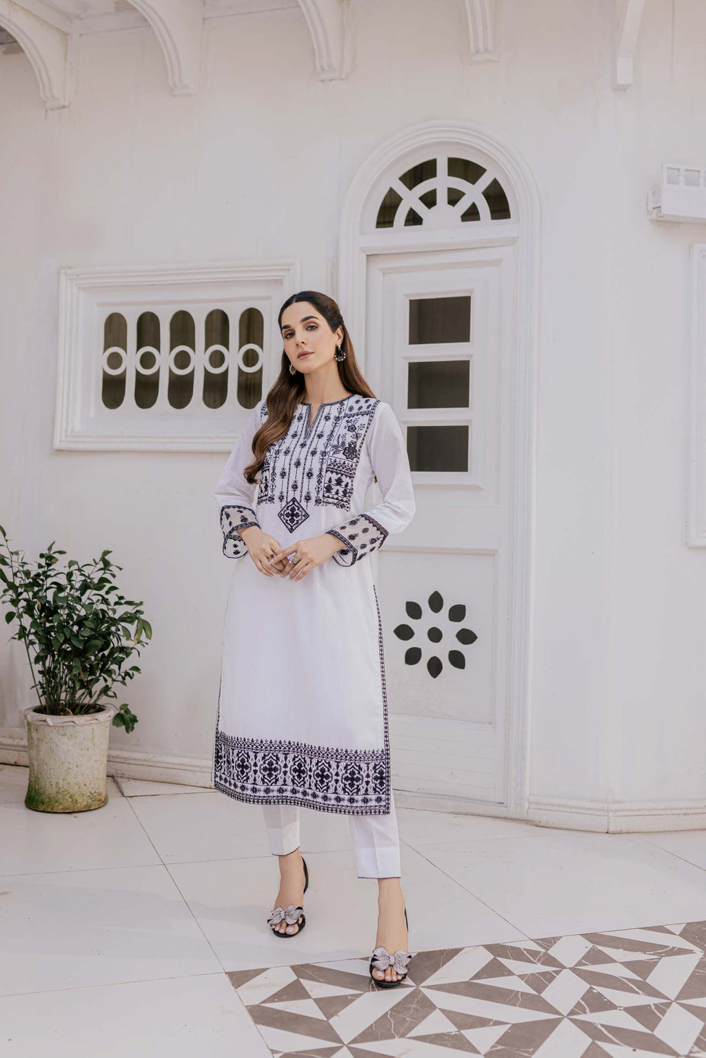 White Embroidered 2 Piece Suit | Izel | Naqsh
