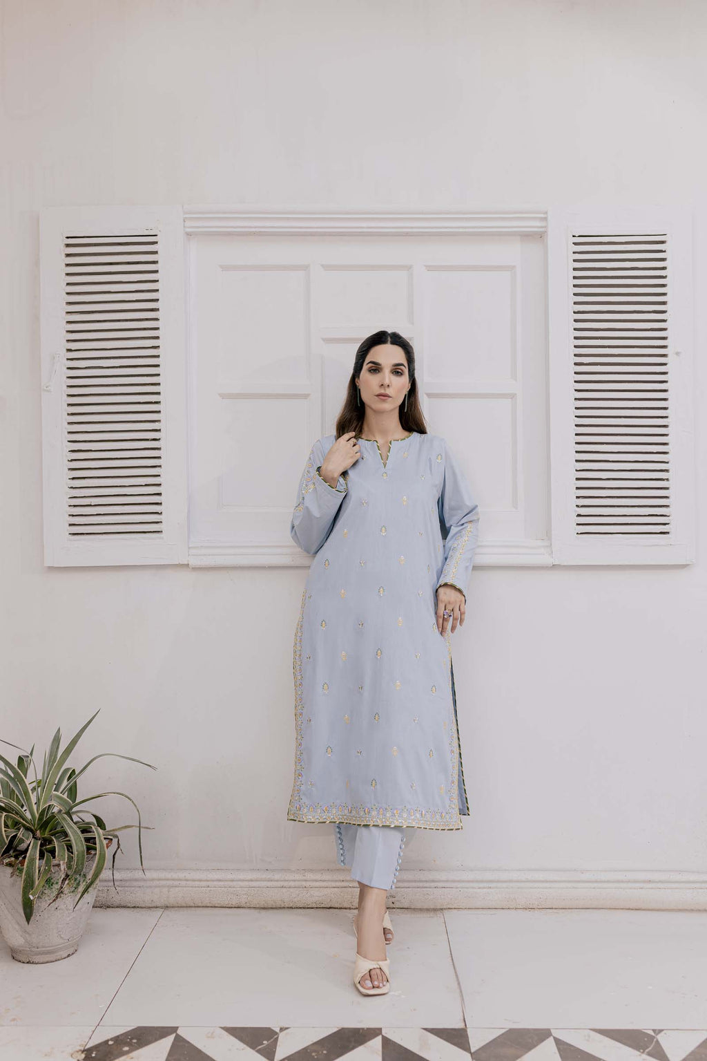 Blue Embroidered 2 Piece Suit | Izel | Saahil