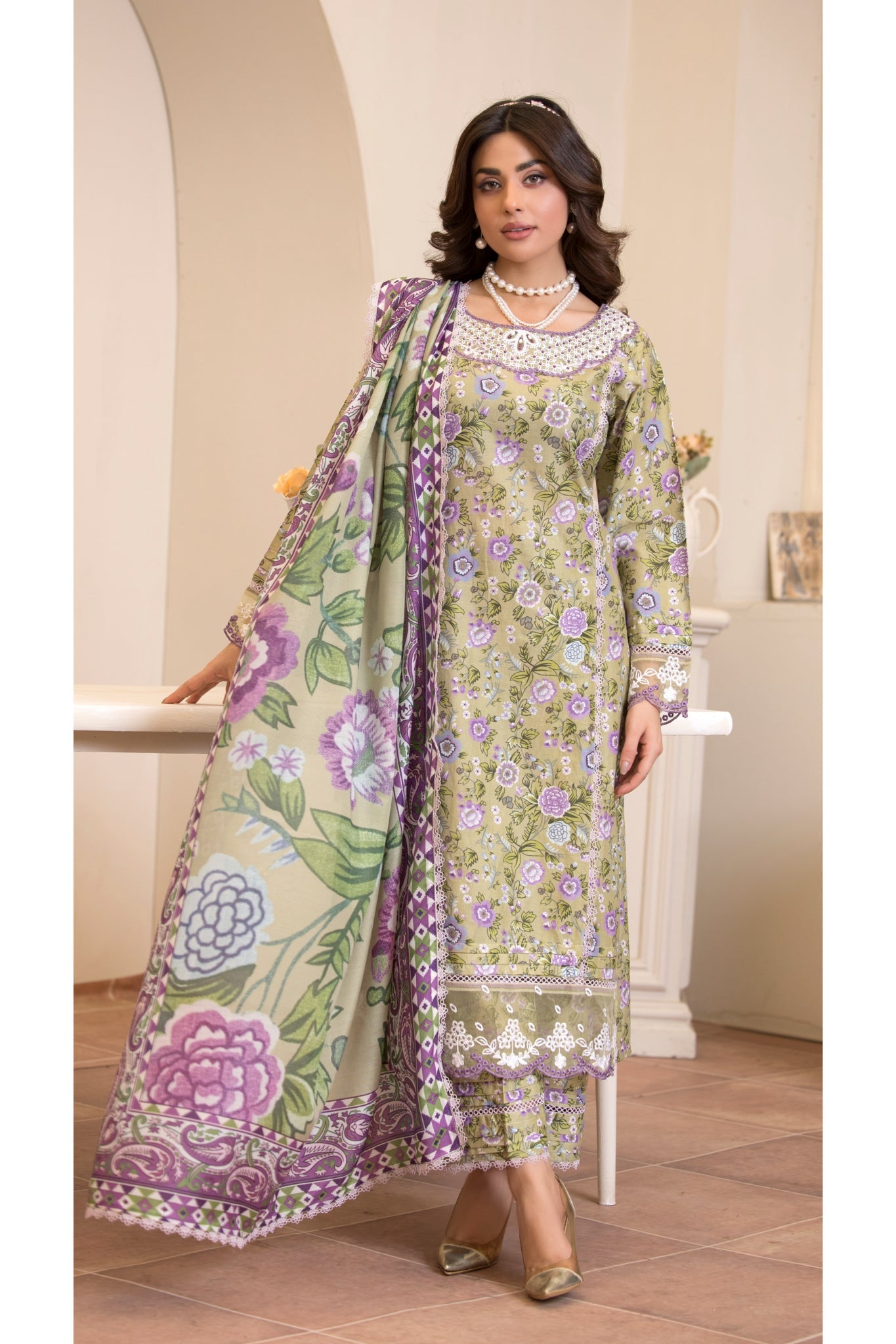 ZK7 – 3 Piece Summer Lawn Suit in Green with Lilac Floral Print and Lace Detailing – Zoi & Hunni Collection