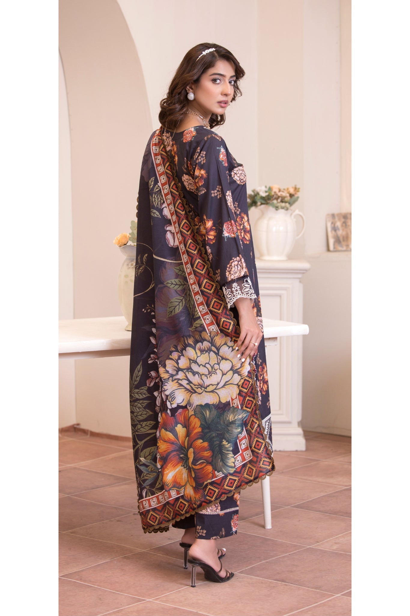 ZK9 – 3 Piece Summer Lawn Suit in Black with Autumn Floral Print and Geometric Dupatta – Zoi & Hunni Collection